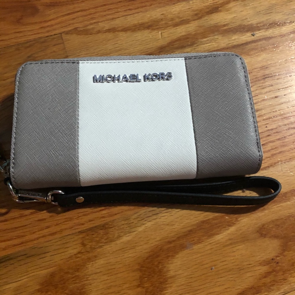 Authentic Michael Kors